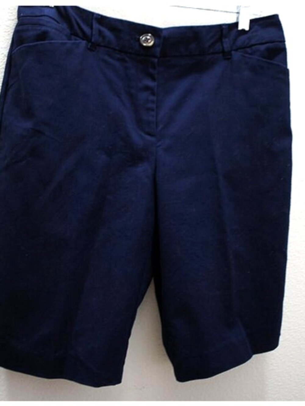 Chico's Navy Cotton Blend Bermuda Shorts size 0.5